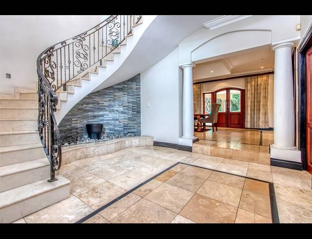 4 BEDROOM HOUSE FOR SALE IN BRYANSTON